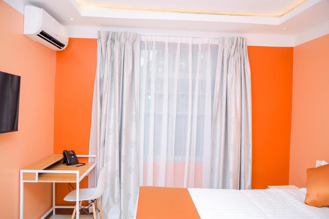 Hotel Amaranth Dar es Salaam Exterior foto