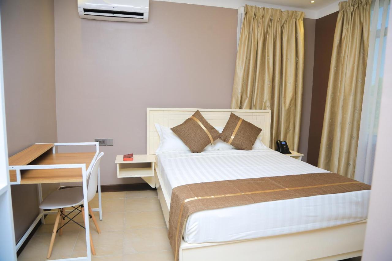 Hotel Amaranth Dar es Salaam Exterior foto